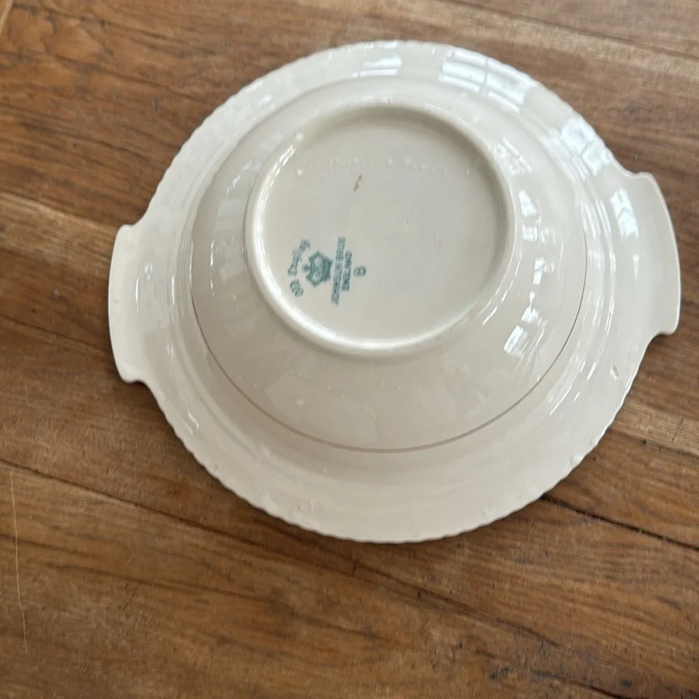 Vintage HTF Johnson Bros. Belvedere bowl, Stamped Old English 10 Inch